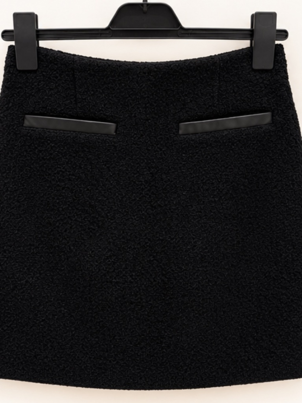 Theory Black Bouclé Textured Mini Skirt Leather Look Trim Size 6